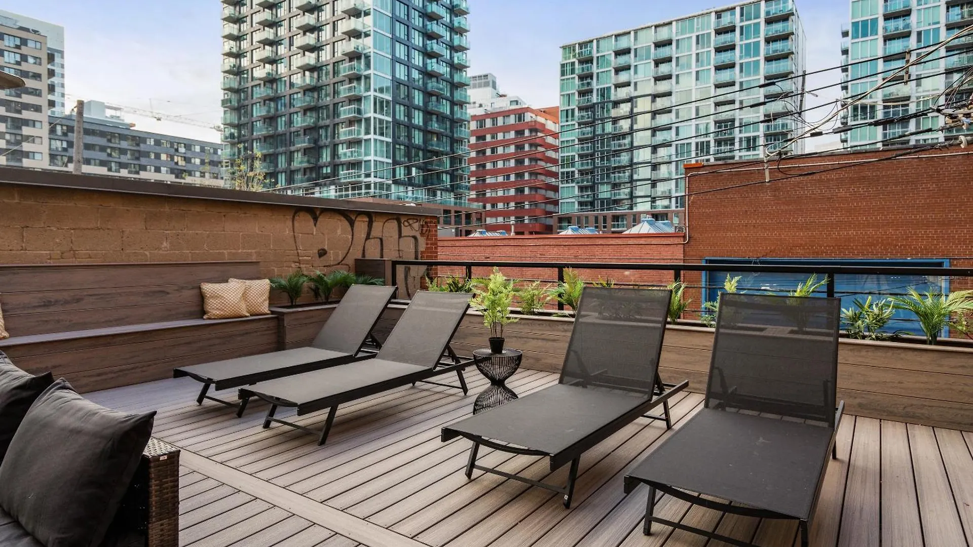 The Griffin Aparthotel- Downtown Montreal Kanada