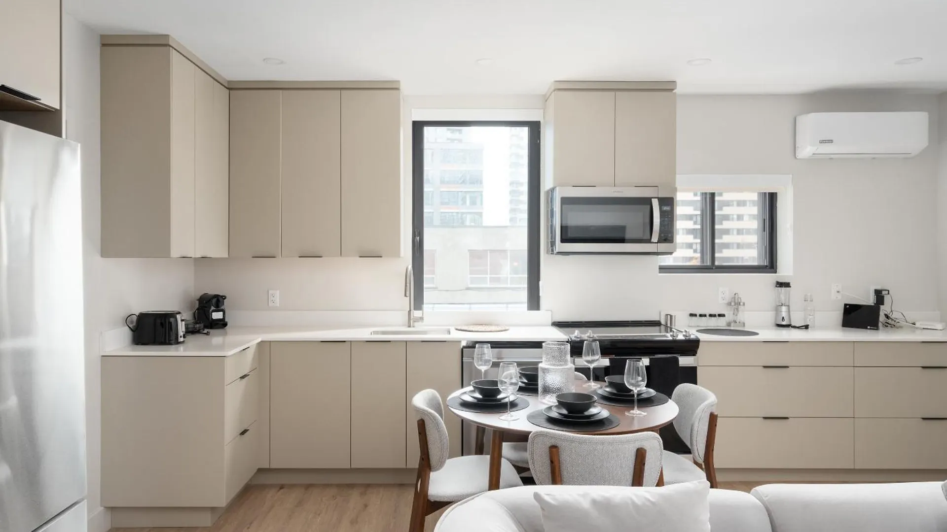 The Griffin Aparthotel- Downtown Montreal Kanada