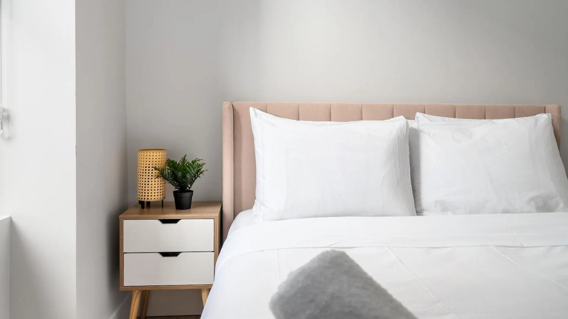 The Griffin Aparthotel- Downtown Montreal Kanada