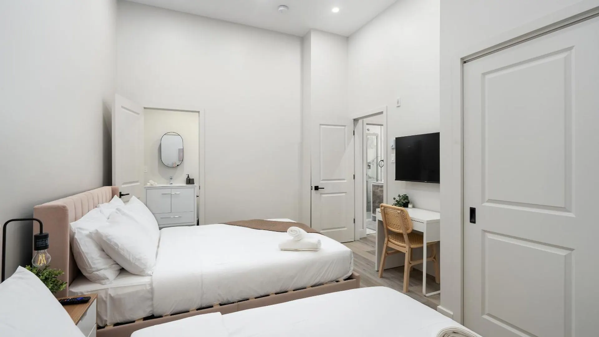The Griffin Aparthotel- Downtown Montreal Kanada