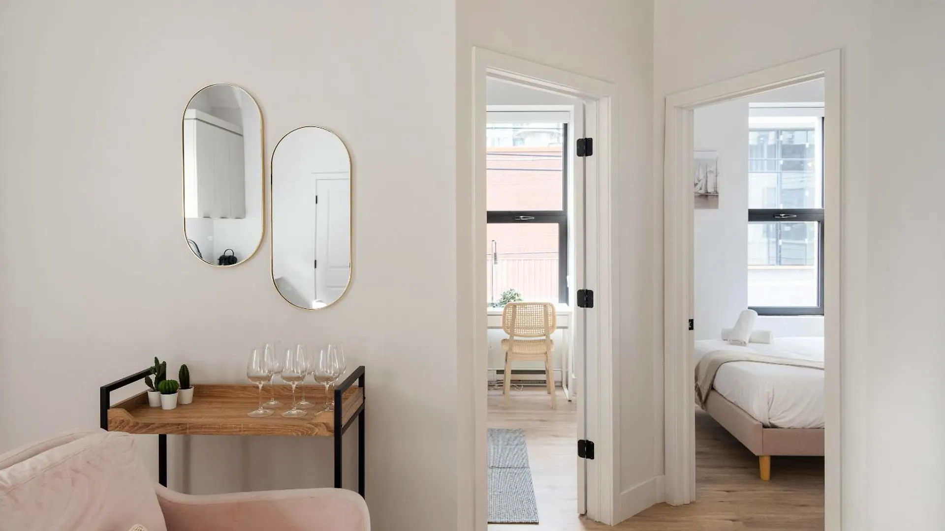 The Griffin Aparthotel- Downtown Монреаль Канада