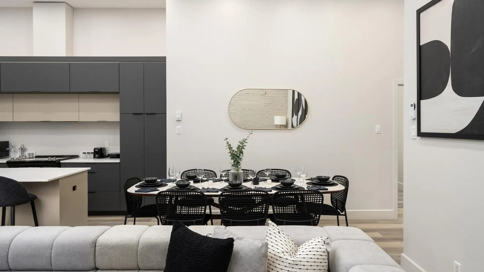 The Griffin Aparthotel- Downtown Монреаль Апартаменты